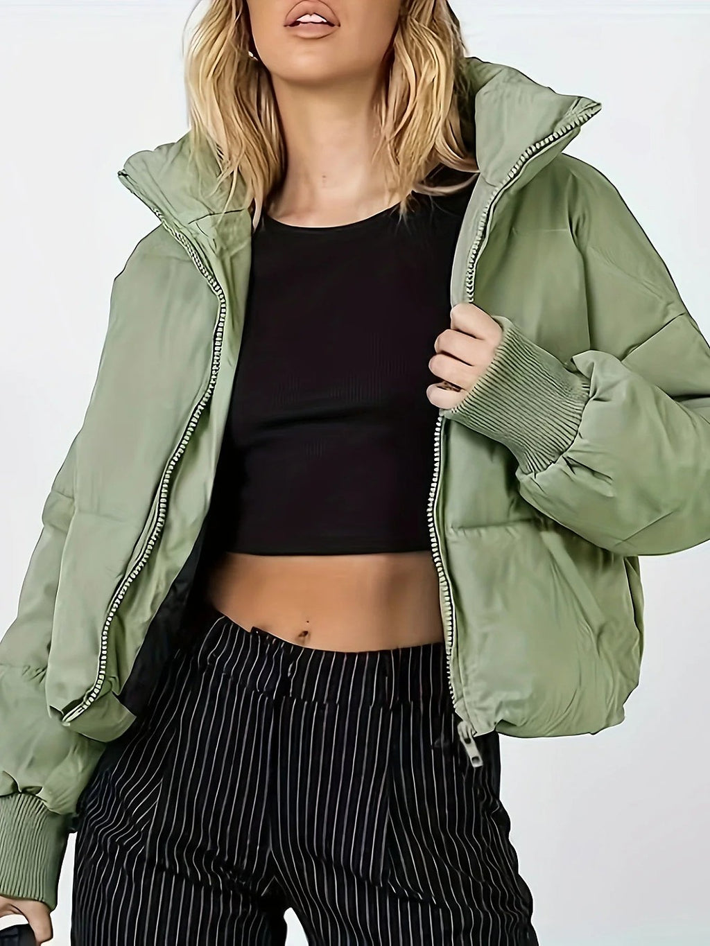 Women's Cropped Quilted Puffer Jacket