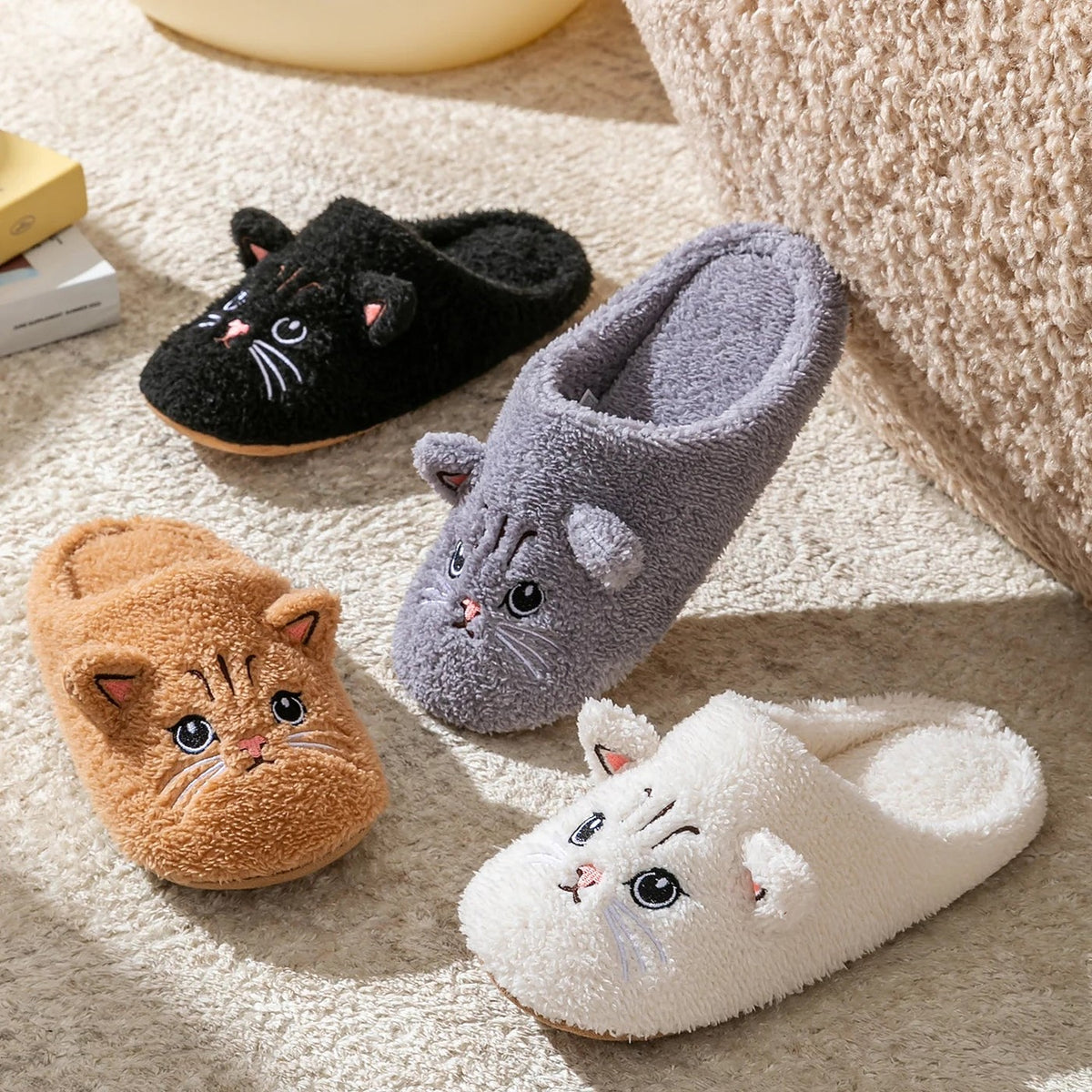 Women's Cat Face Faux Fur Slippers