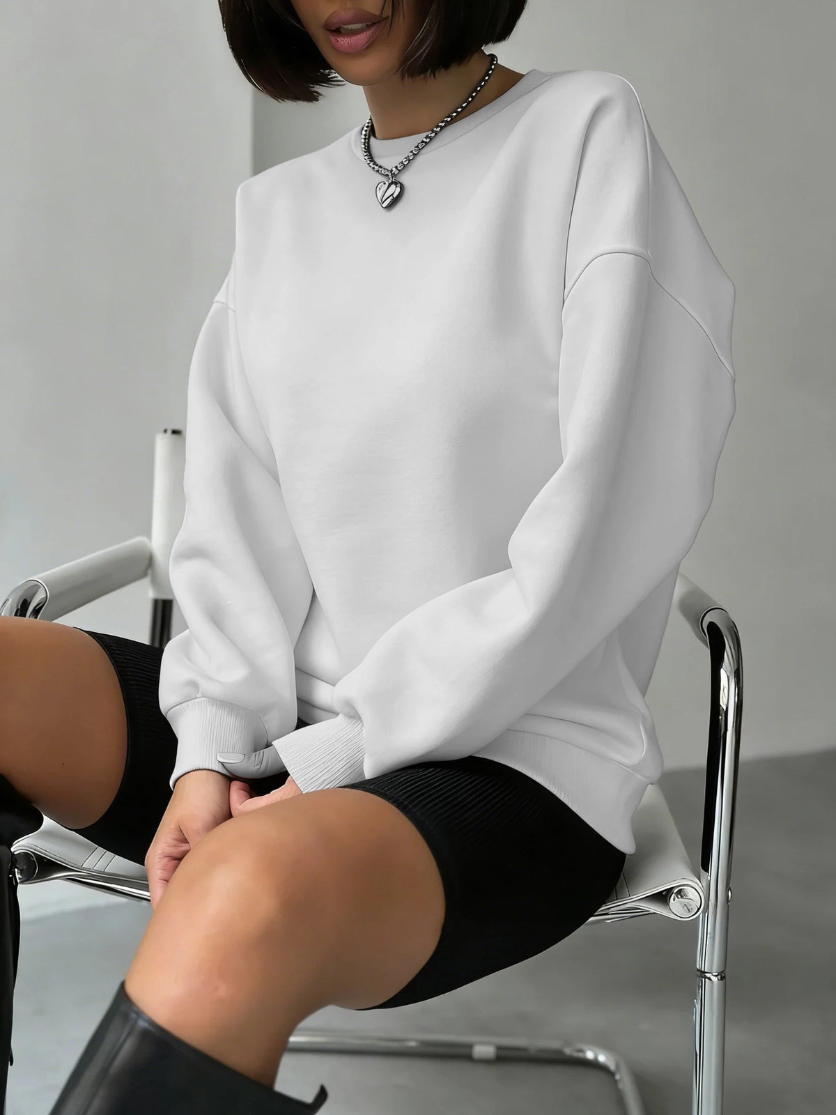 Women's Relaxed Fit Sweatshirt