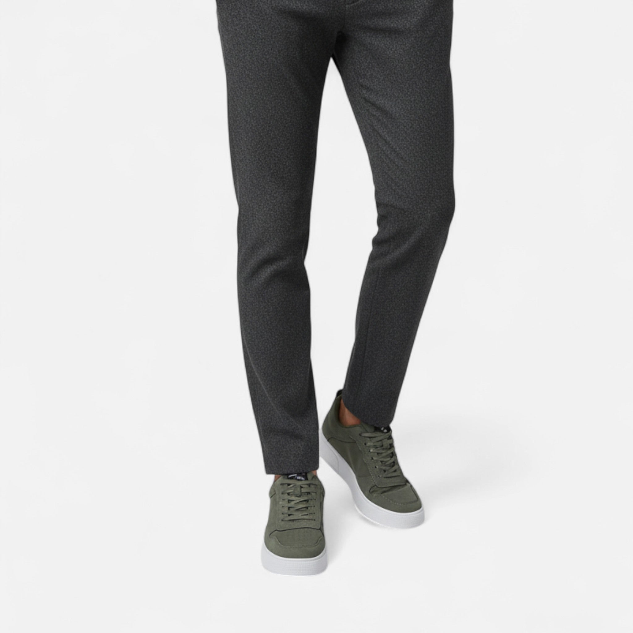 Aveline | Men's Sneakers with Minimalist Design & Cushioned Insole | Comfortable Footwear for Everyday Style 6