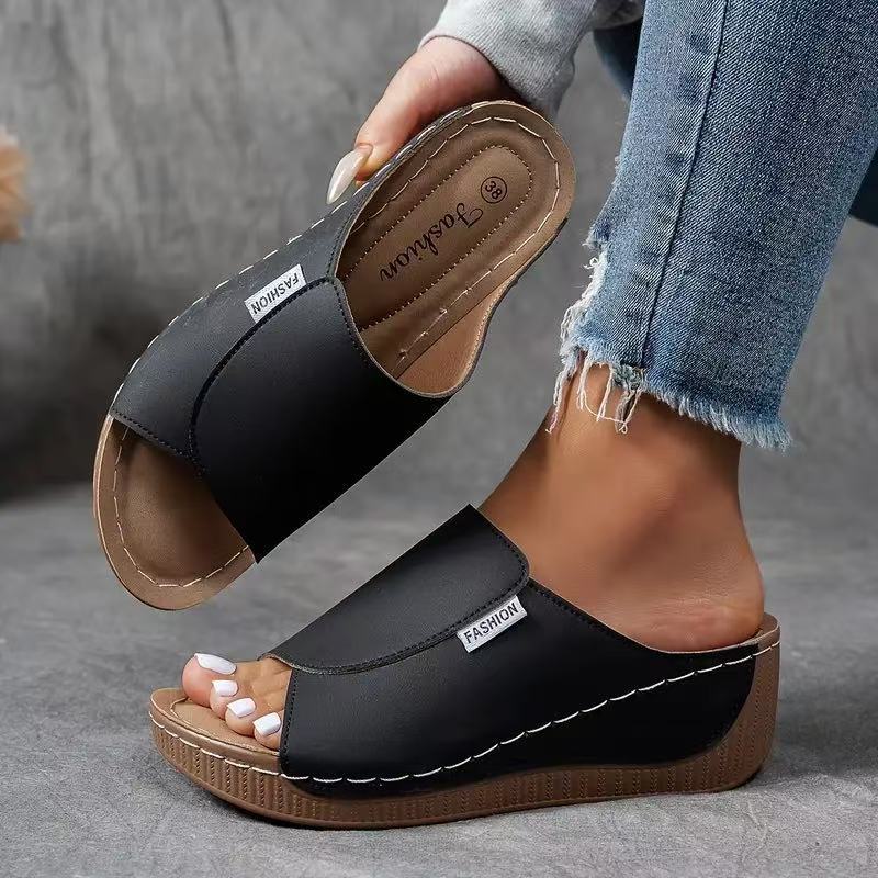Blair | Women's Arch Support Cushioned Shoes with Adjustable Straps | Stylish Comfort for All-Day Wear 2