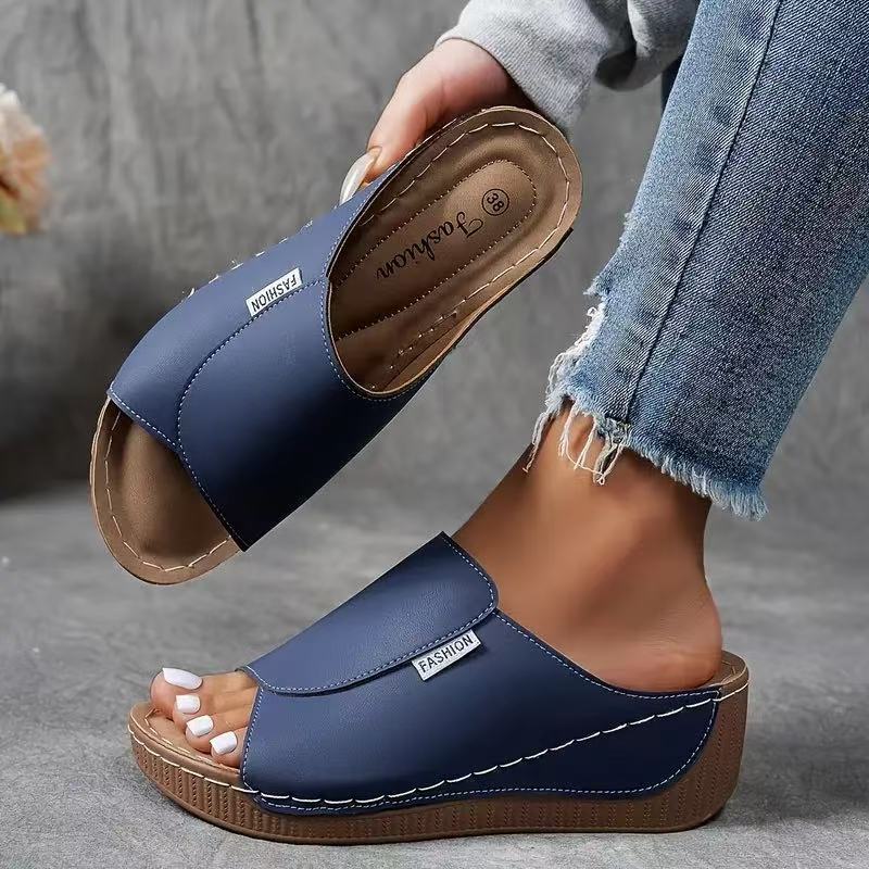 Blair | Women's Arch Support Cushioned Shoes with Adjustable Straps | Stylish Comfort for All-Day Wear 4