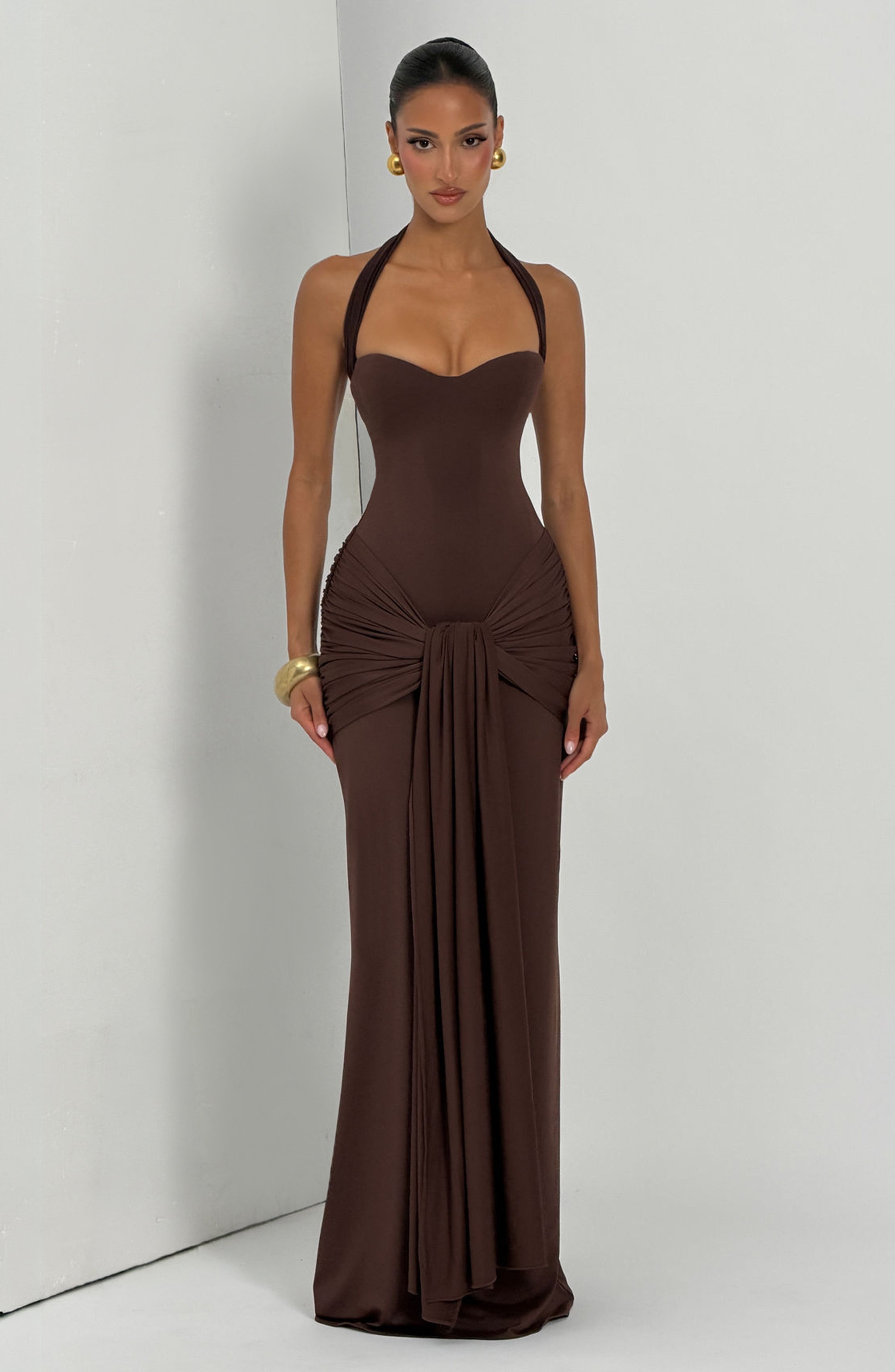 Elegant Collection | Maxi Dress with Strapless Sweetheart Neckline | Flattering Silhouette for Special Occasions