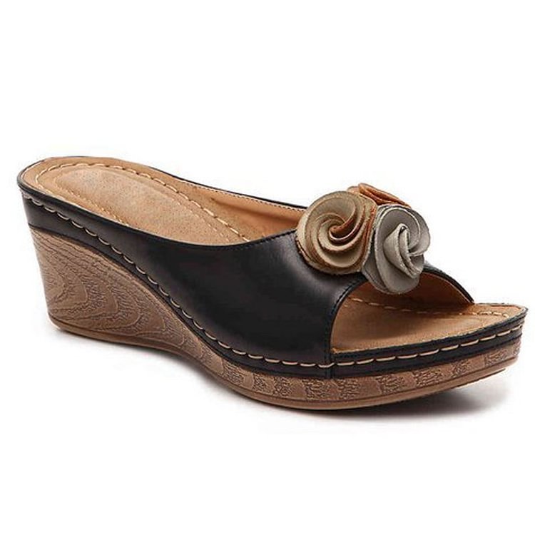 Elegant Comfort | Women's Sandals with Cushioned Footbed | Stylish Support for All-Day Wear 0