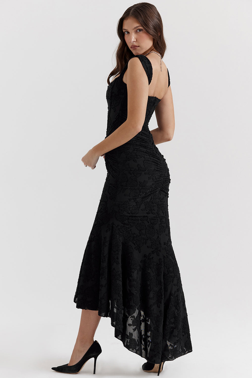 Elegant Evening Collection | Women's Cocktail Dress with Figure-Sculpting Ruching | Chic Sleeveless Design for Special Occasions 1