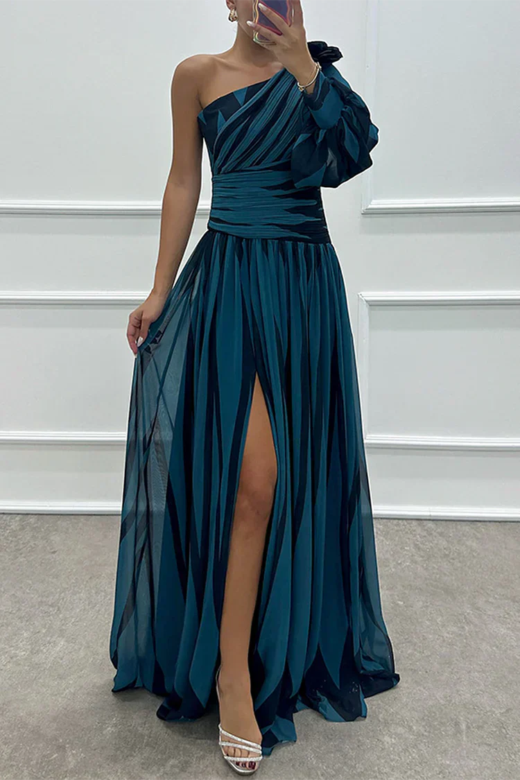 Elegant Striped Maxi Dress | One Shoulder Design with Flowy Skirt for Effortless Style 3