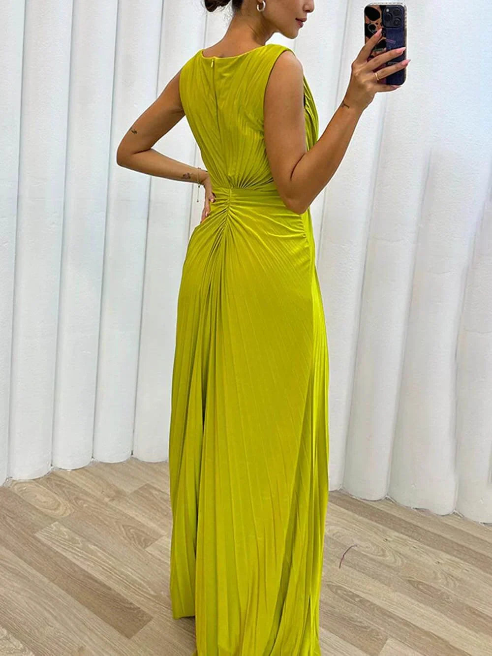 Freesia | Women's Pleated Maxi Dress for Weddings with Elegant Flow | Comfortable Fit for All-Day Wear 3