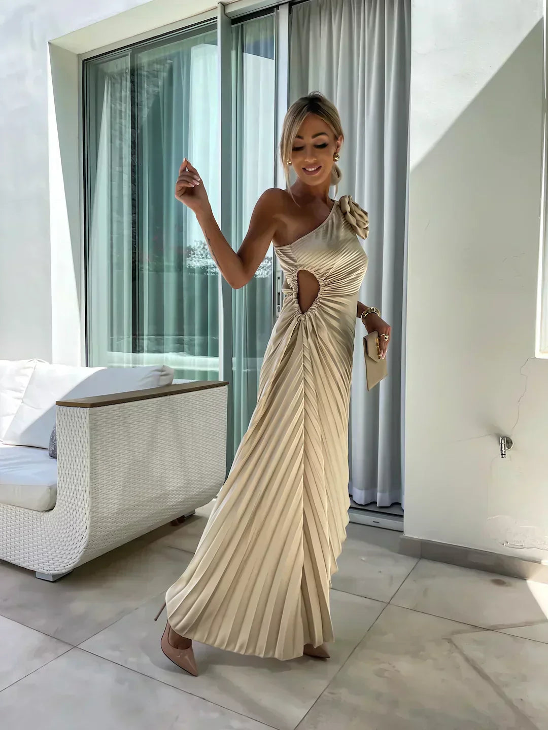Juliette Collection | Women's Floral Dress with Flattering Fit | Elegant Style for Summer Weddings 4