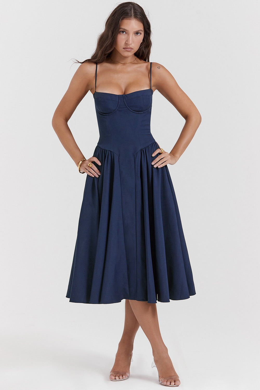 Lark Collection | Women's Evening Dress with Vintage Charm | Flattering Long Silhouette for Effortless Elegance 2