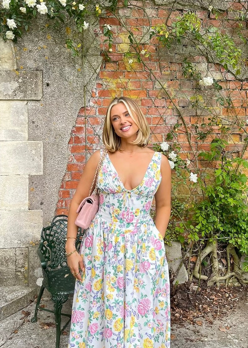 Saffron Collection | Women's Summer Dress with Flattering Silhouette | Elegant and Comfortable for Warm Weather 4