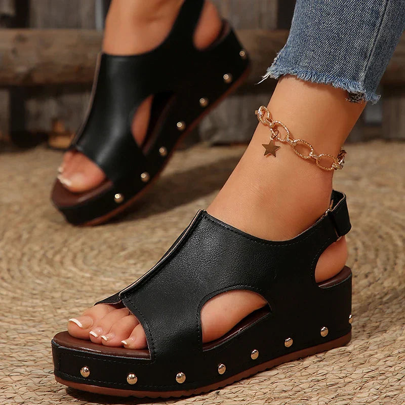 Stylish Women's Platform Sandals with Cushioned Footbed | All-Day Comfort for Any Occasion 1