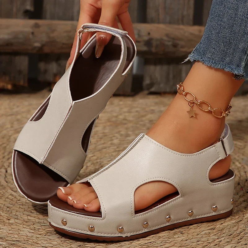 Stylish Women's Platform Sandals with Cushioned Footbed | All-Day Comfort for Any Occasion 5