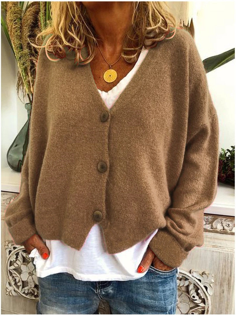 Women's Chunky Knit Cardigan with V-Neck and Soft Texture