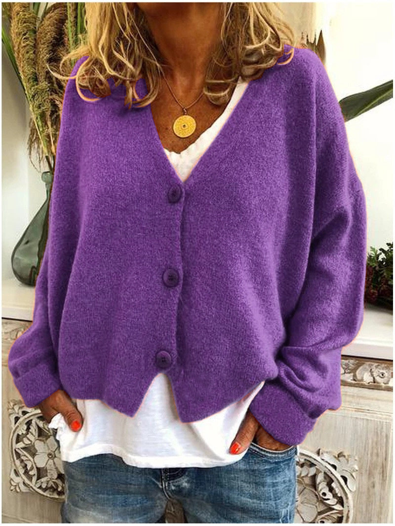 Women's Chunky Knit Cardigan with V-Neck and Soft Texture