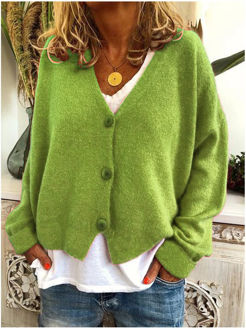 Women's Chunky Knit Cardigan with V-Neck and Soft Texture
