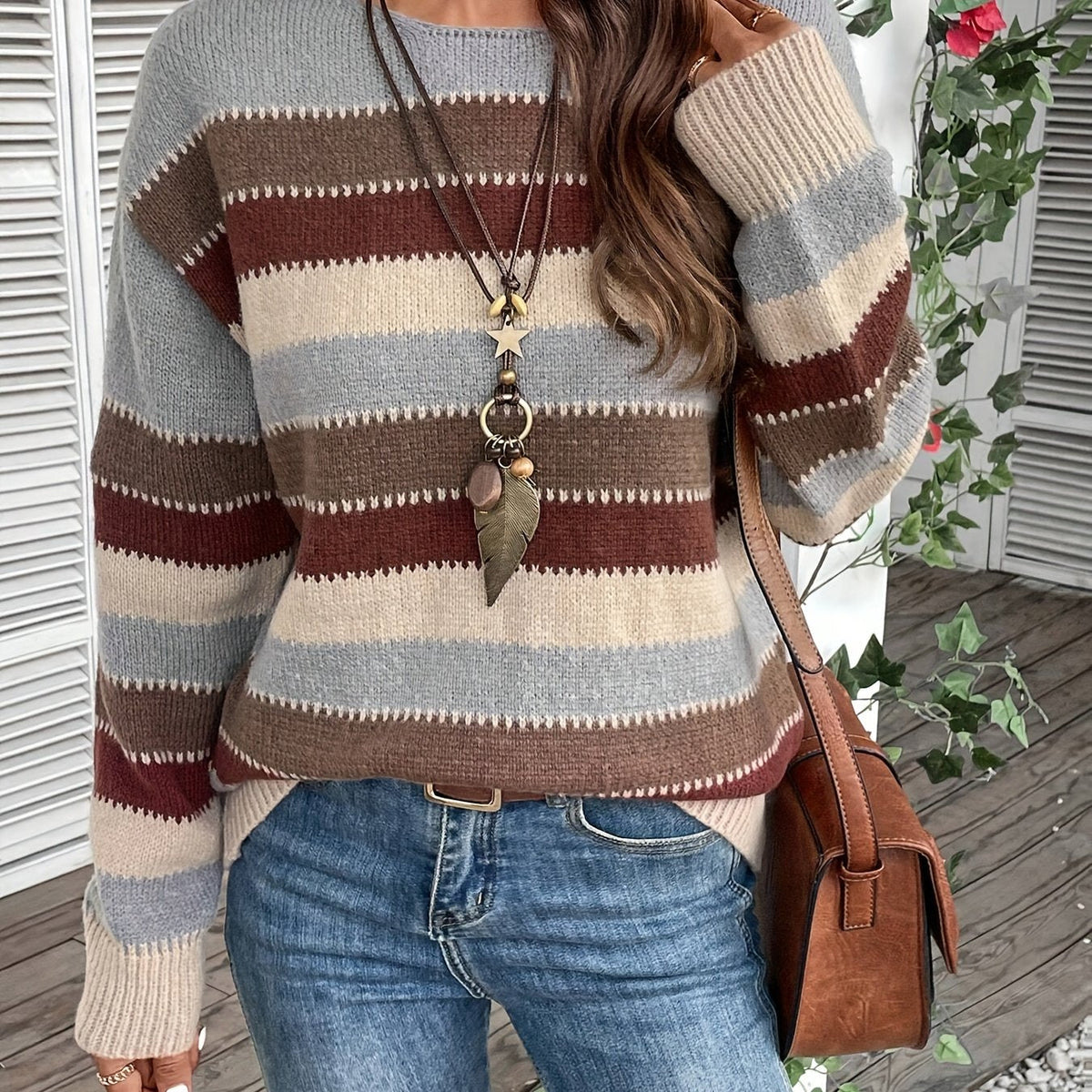 Women's Chunky Knit Jumper with Crew Neck