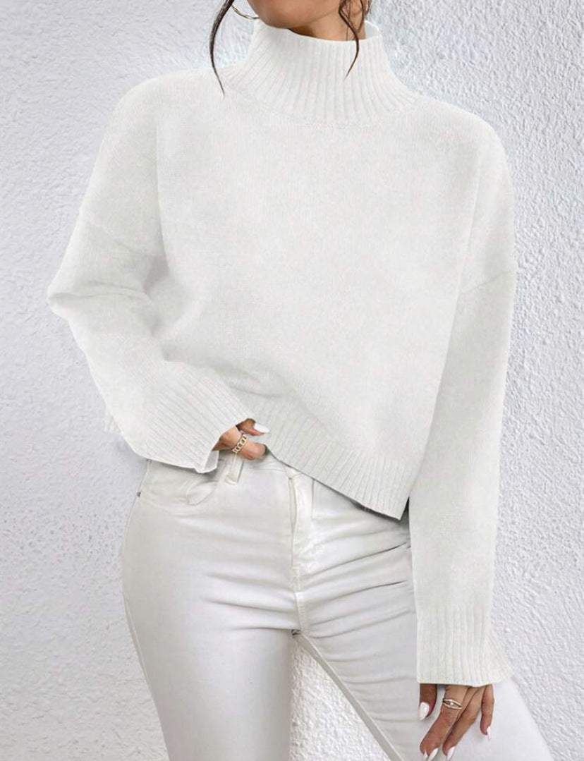 Women's High Collar Long-Sleeved Jumper in Soft Wool Blend