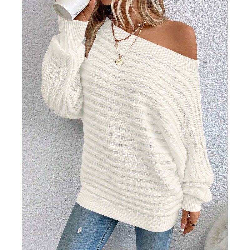 Women's Lightweight Knitted Jumper with Asymmetrical Neckline