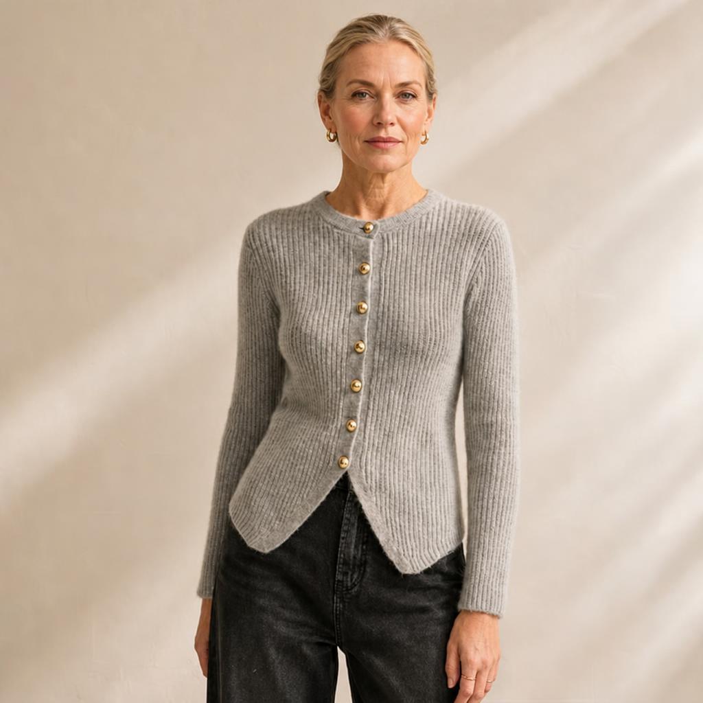 Women's Longline Cardigan with Button Front in Chunky Knit