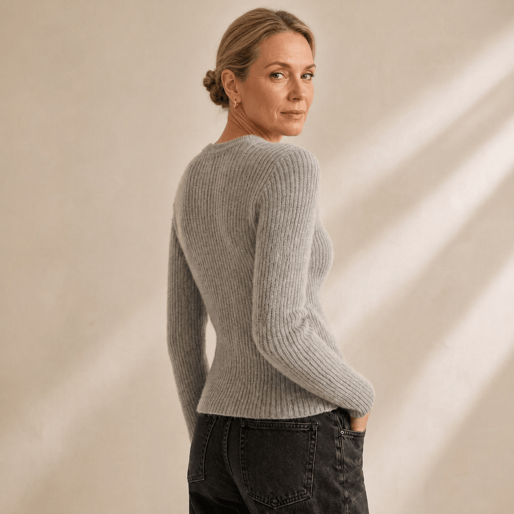 Women's Longline Cardigan with Button Front in Chunky Knit