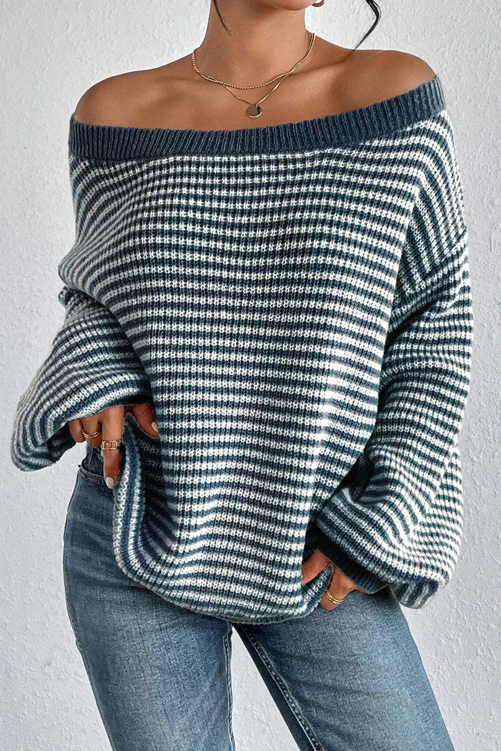 Women's Off-the-Shoulder Knitted Jumper with Clean Workmanship