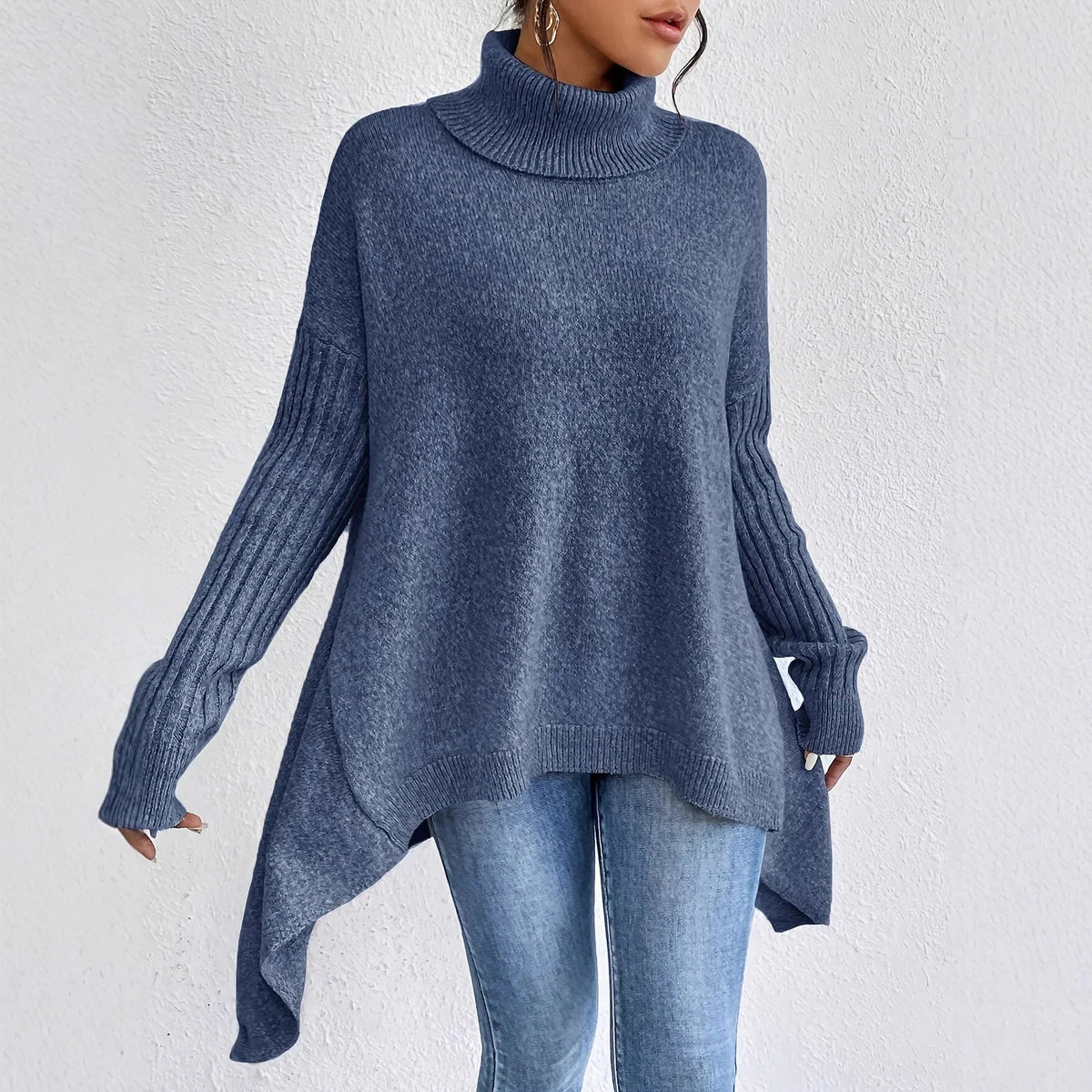 Women's Oversized Turtleneck Jumper in Warm Knit