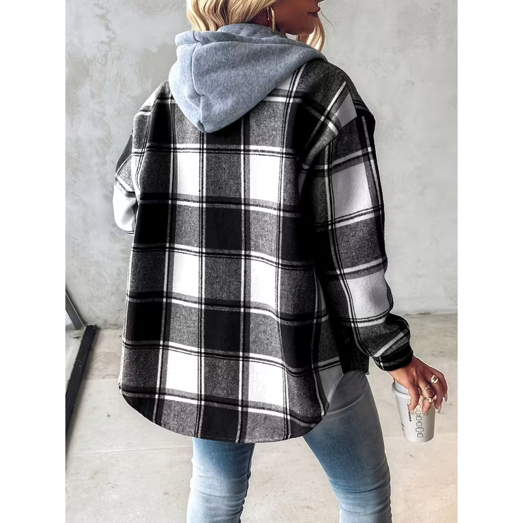 Women's Quilted Jacket with Classic Front Closure and Lightweight Fabric