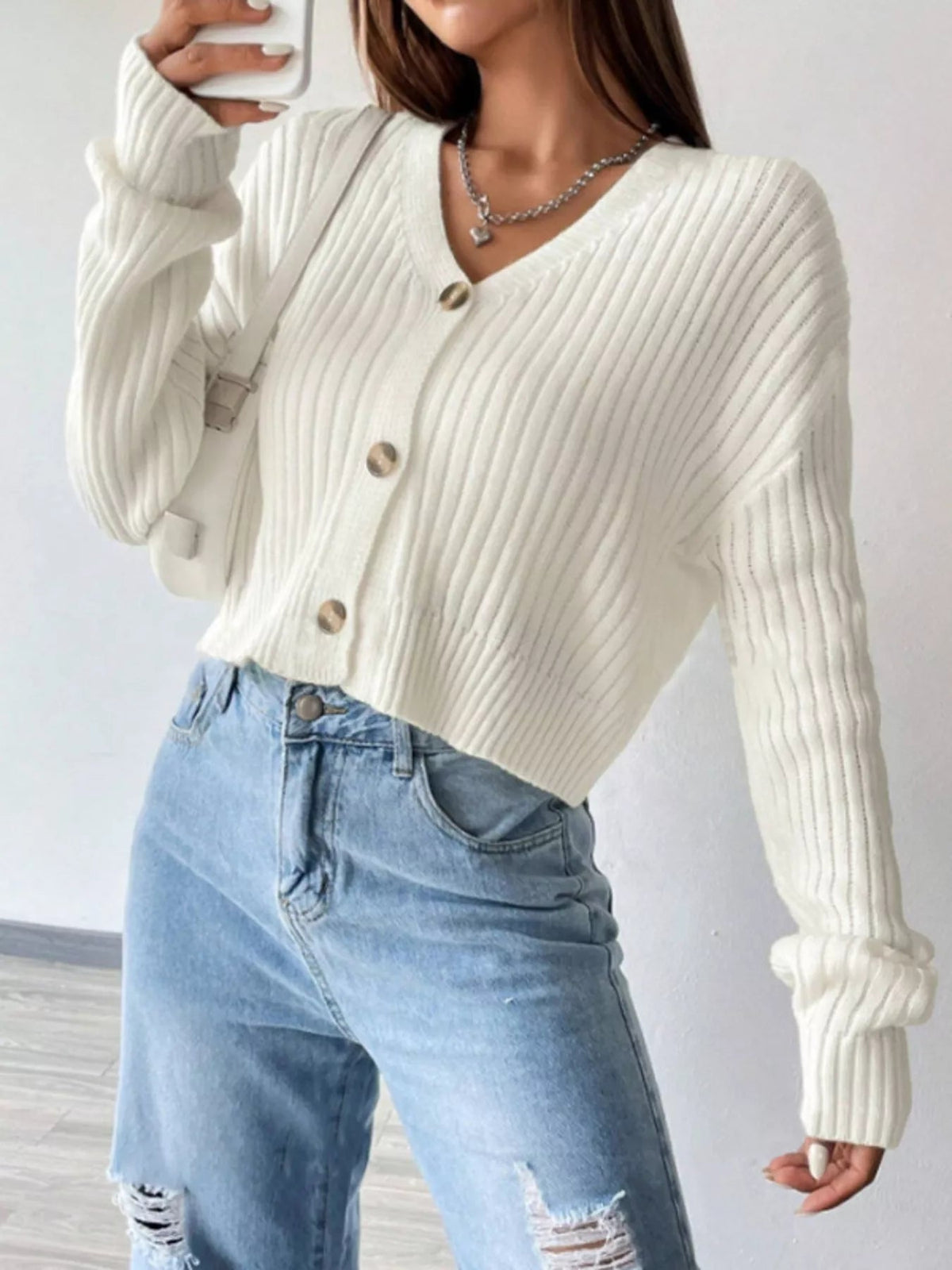 Women's Short V-Neck Cardigan in Comfortable Stretch Knit