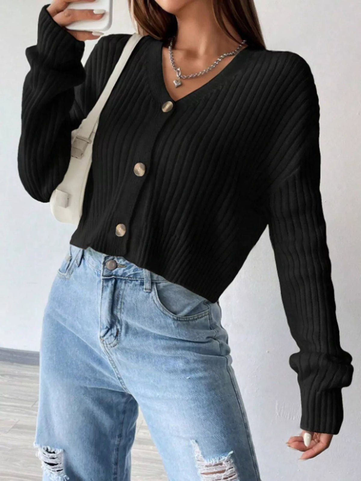 Women's Short V-Neck Cardigan in Comfortable Stretch Knit