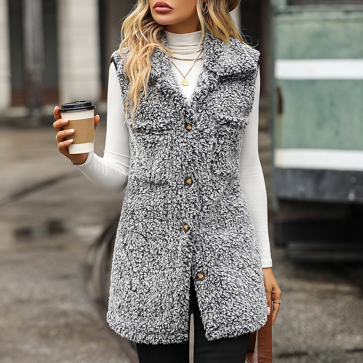 Women's Sleeveless Hooded Cardigan with Pockets in Speckled Fleece