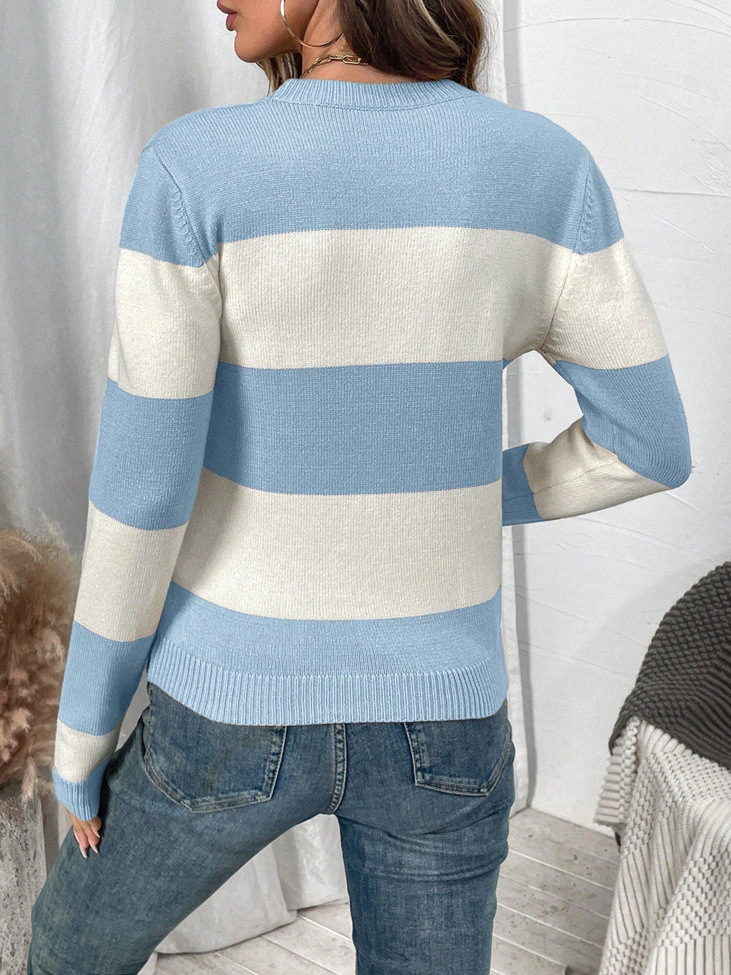Women's Striped Long Sleeve Crew Neck Jumper in Soft Fabric