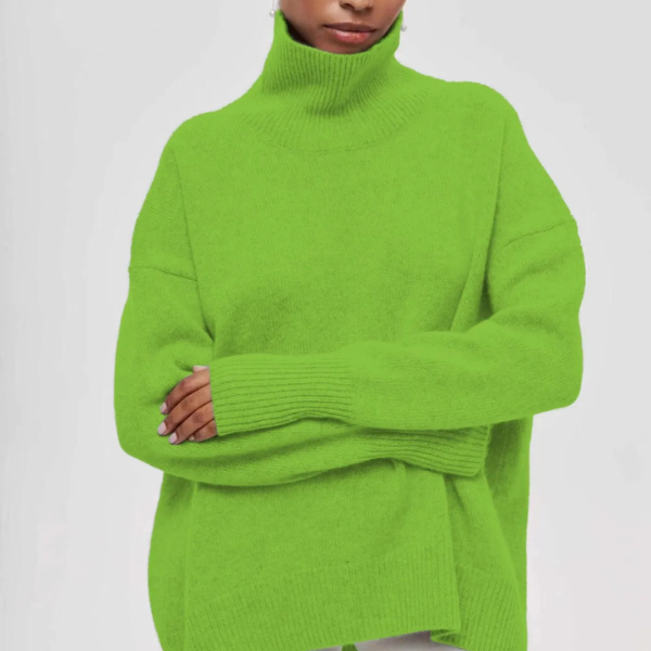 Women's Turtleneck Jumper with Casual Fit and Long Sleeves