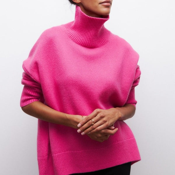 Women's Turtleneck Jumper with Casual Fit and Long Sleeves