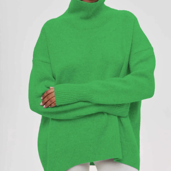 Women's Turtleneck Jumper with Casual Fit and Long Sleeves
