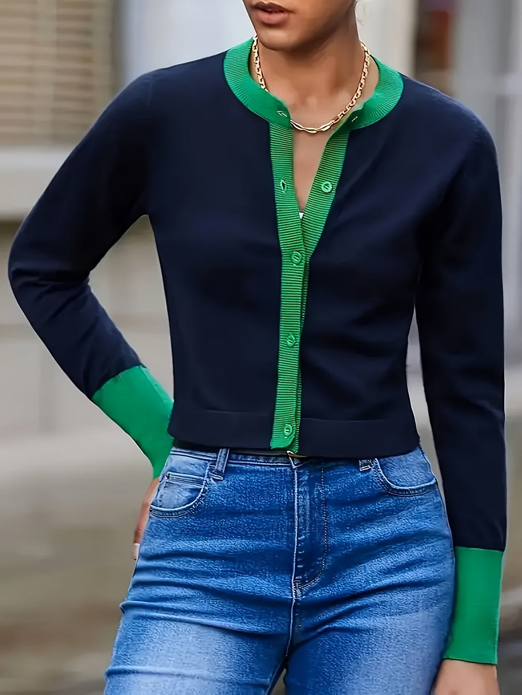 Women's Contrast Trim Crew Neck Cardigan