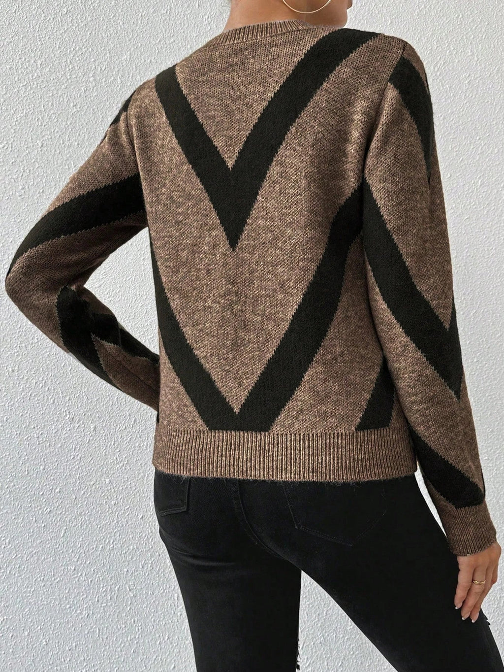 Women's Patterned Round Neck Knitted Jumper